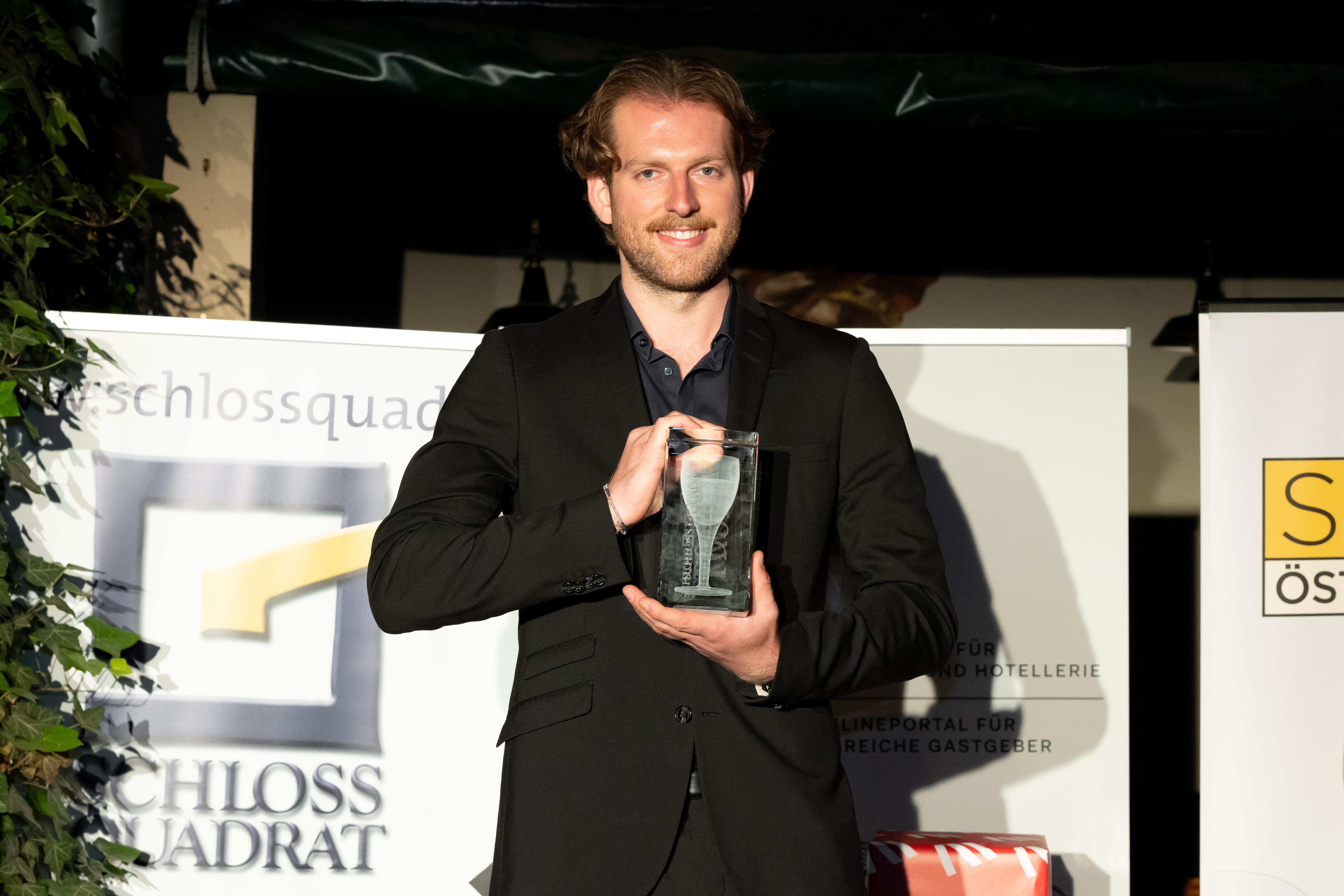 Martin Heinzl gewinnt die 16. Schlossquadrat-Trophy
